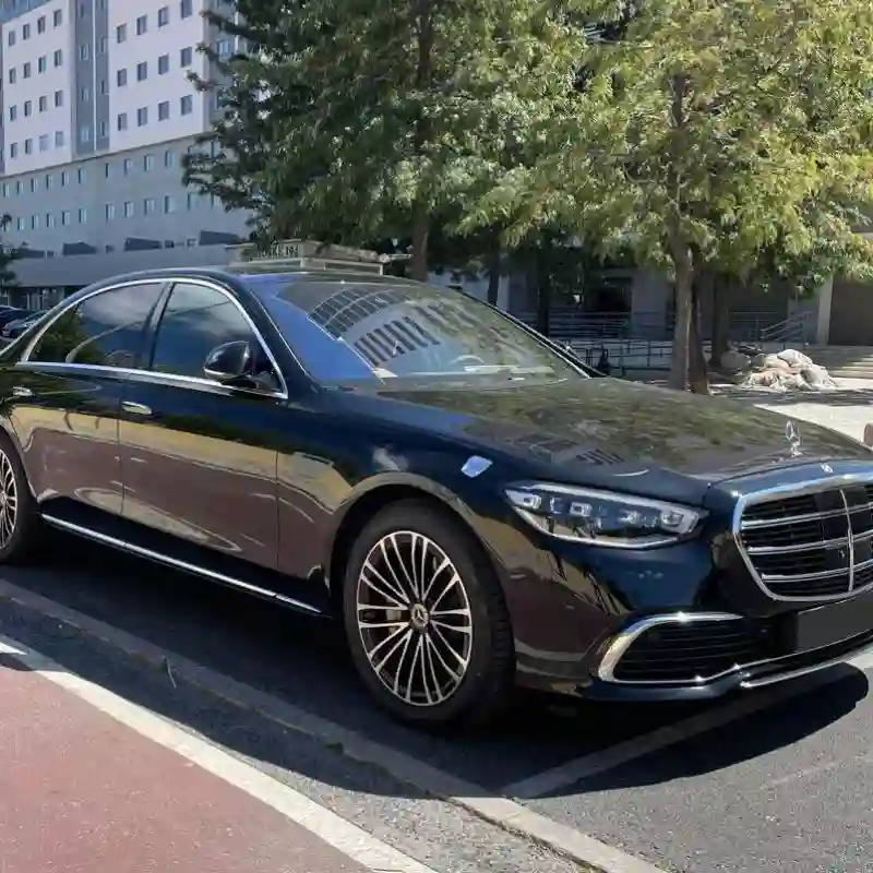 Business Class airport transfer