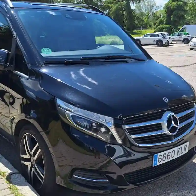 Business van airport transfer