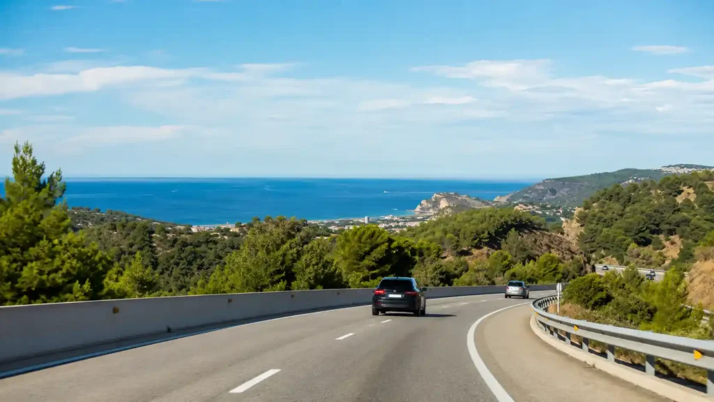 من برشلونة إلى كوستا برافا